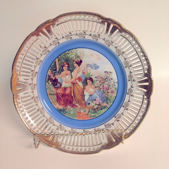 Made in OCCUPIED JAPAN decorative plate - Picture 1 of 6